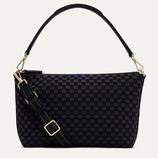 PDP |The Daily Crossbody Bag in Black Sand shown from the front.